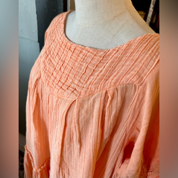 Free People Mystery Land Peach Smocked Neck Tiered Boho Tunic Dress Size M - Picture 3 of 8